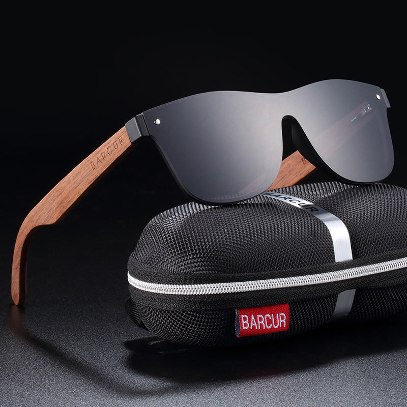 "Estilo que Impacta, Proteção que Impressiona: Óculos de Sol BARCUR Wood em Black Walnut! shopjponline.com