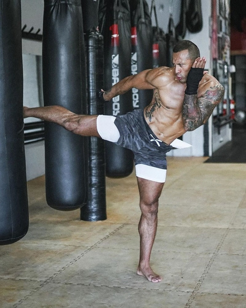 "SpeedFlex Pro - O Short 2 em 1 para Corrida e Treinos, a Camuflagem da Alta Performance!" shopjponline.com