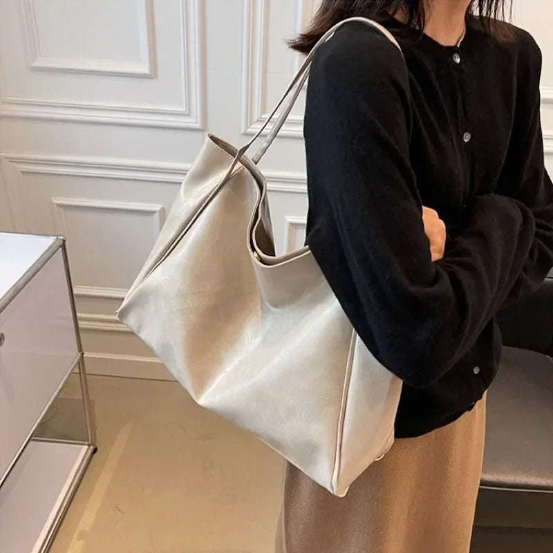 Bolsa Clássica Allure – Versatilidade e Estilo num Só Acessório shopjponline.com